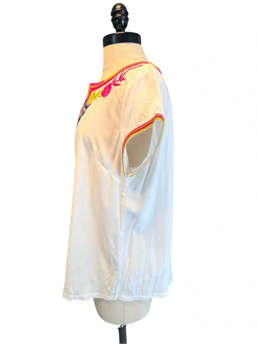 Solitaire Embroidered Mexican Peasant Blouse White Boho Floral Tunic Top - Picture 3 of 9